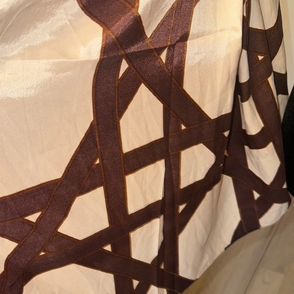 Brown and Cream Scarf - Picture 11 of 11